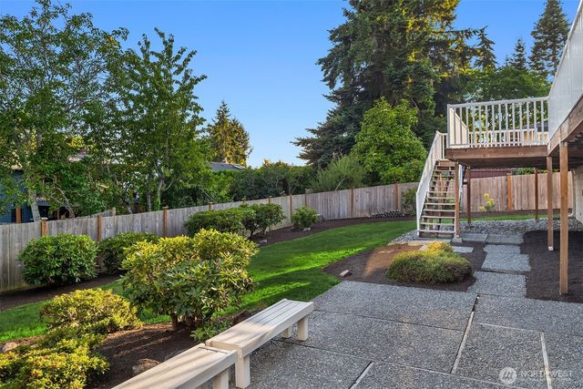 1325 NW 200th Street, Shoreline, WA 98177