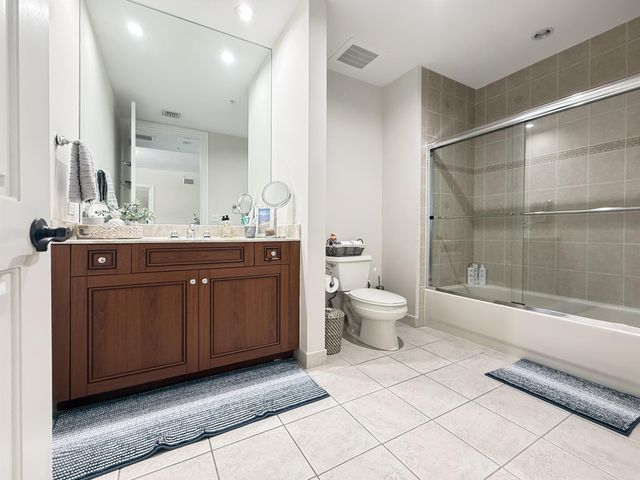 200 NE 2nd Avenue 414, Delray Beach, FL 33444