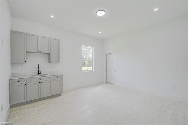 940 Lakeside DR, Lehigh Acres, FL 33974