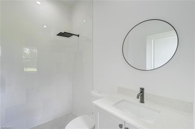 940 Lakeside DR, Lehigh Acres, FL 33974