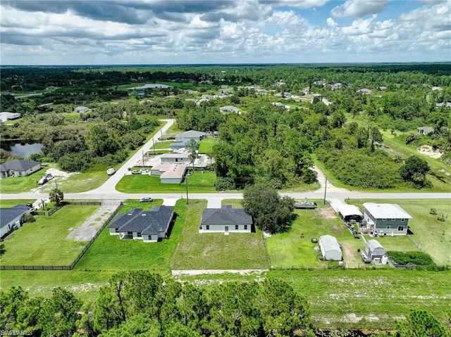 940 Lakeside DR, Lehigh Acres, FL 33974