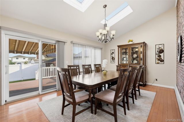 364 Boundary Avenue, Massapequa, NY 11758