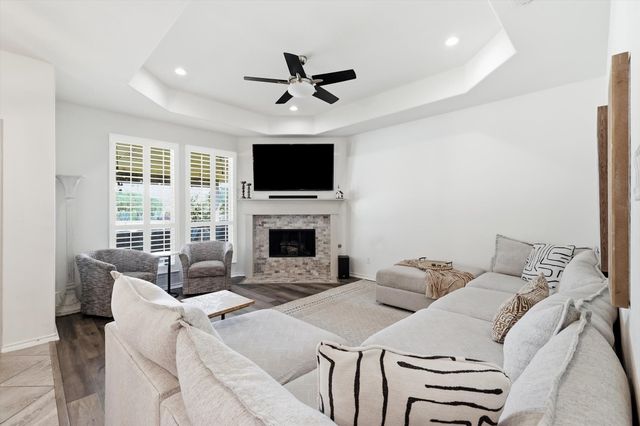 100 Cole Court, Argyle, TX 76226