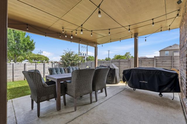 100 Cole Court, Argyle, TX 76226