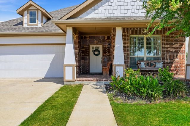 100 Cole Court, Argyle, TX 76226