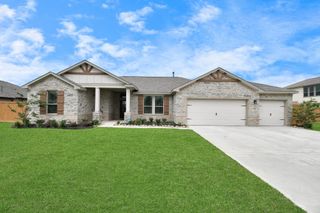 395 Hunter Ranch Way, Dayton, TX 77535