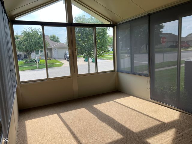 2047 Pelican, Franklin, IN 46131