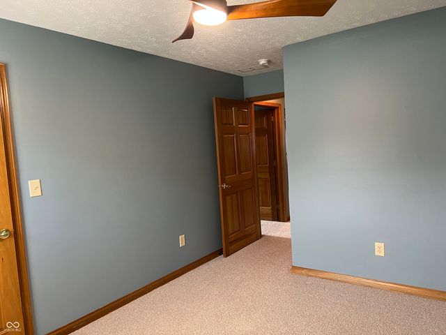 2047 Pelican, Franklin, IN 46131