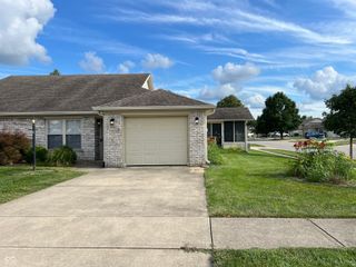2047 Pelican, Franklin, IN 46131
