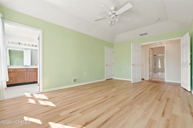 29 N Baker Drive, Jackson, NJ 08527