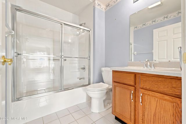 29 N Baker Drive, Jackson, NJ 08527