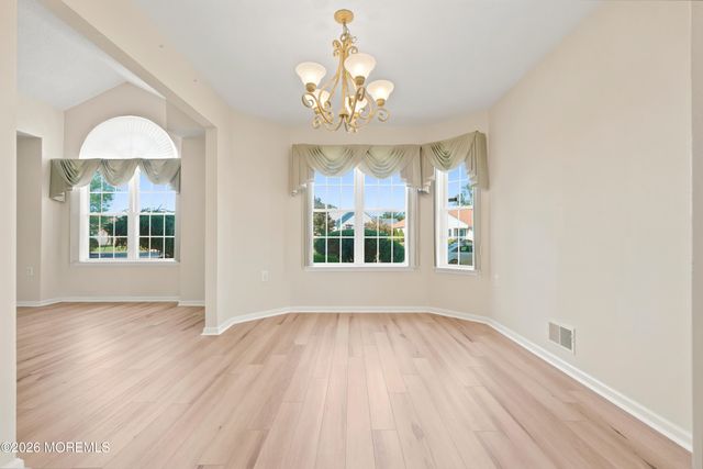29 N Baker Drive, Jackson, NJ 08527