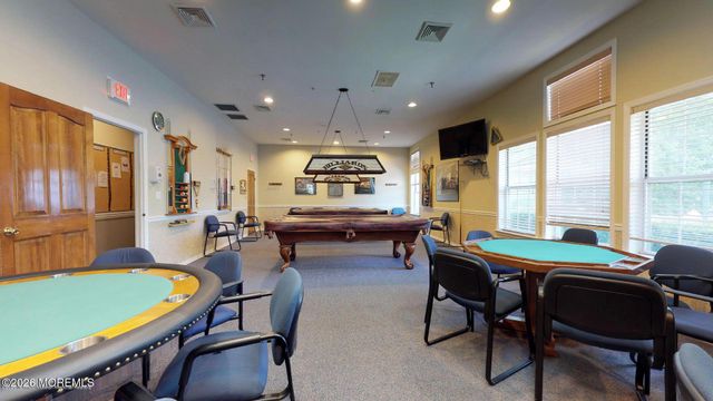 29 N Baker Drive, Jackson, NJ 08527