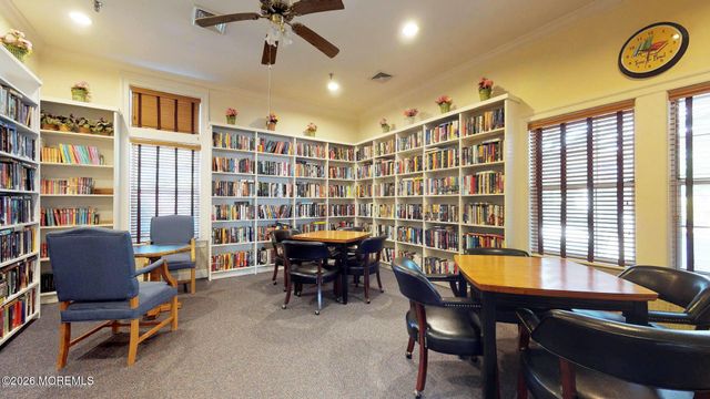 29 N Baker Drive, Jackson, NJ 08527
