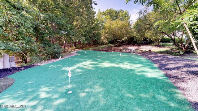 29 N Baker Drive, Jackson, NJ 08527