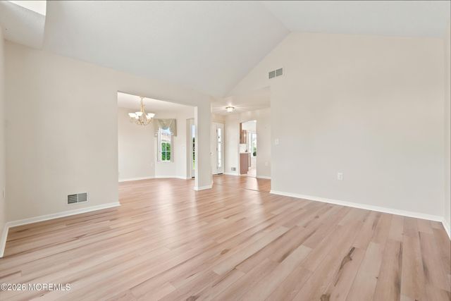 29 N Baker Drive, Jackson, NJ 08527