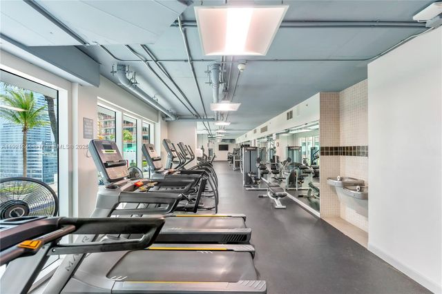 60 SW 13th St 2626, Miami, FL 33130