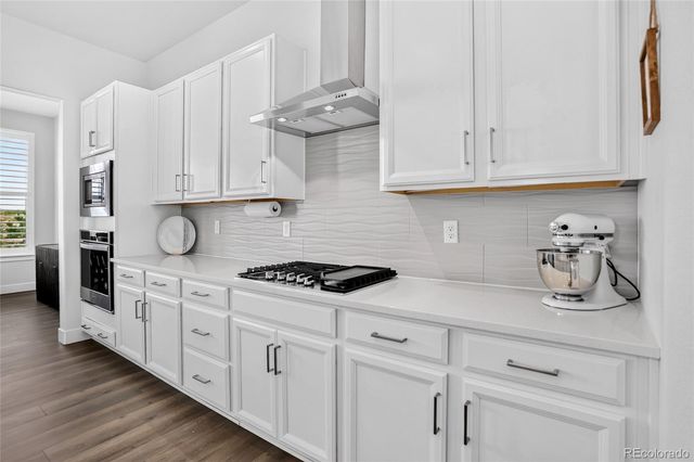 1044 Larimer Ridge Parkway, Timnath, CO 80547
