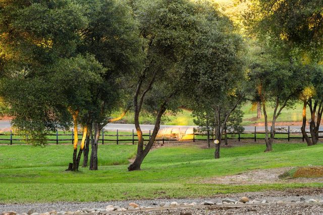5670 China Hill Rd, El Dorado, CA 95623