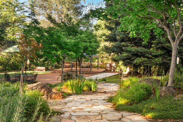 5670 China Hill Rd, El Dorado, CA 95623