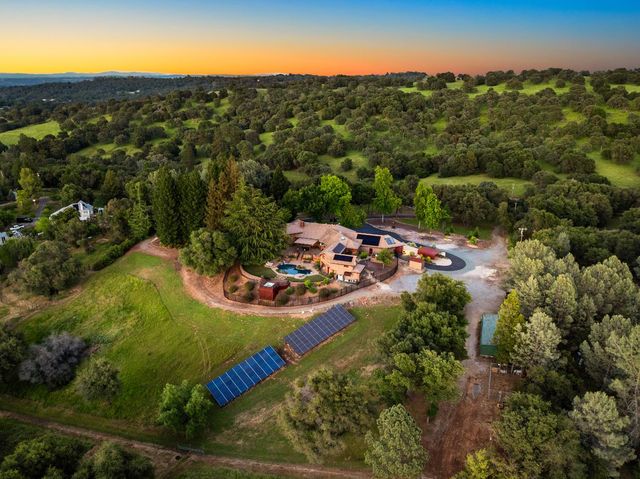 5670 China Hill Rd, El Dorado, CA 95623