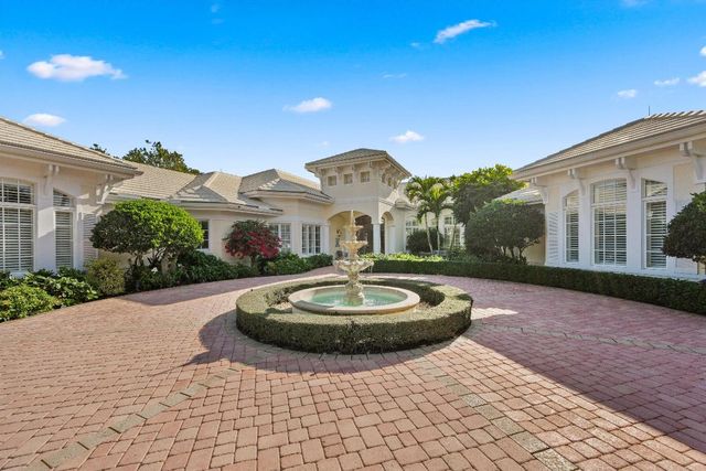 258 Locha Drive, Jupiter, FL 33458