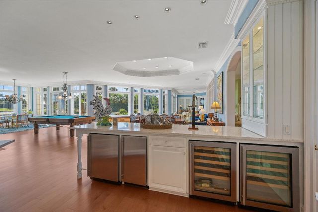 258 Locha Drive, Jupiter, FL 33458