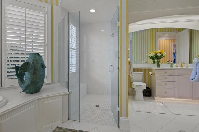 258 Locha Drive, Jupiter, FL 33458