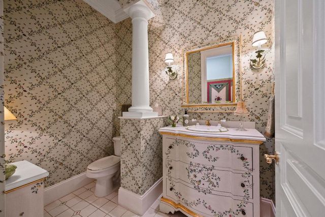 258 Locha Drive, Jupiter, FL 33458