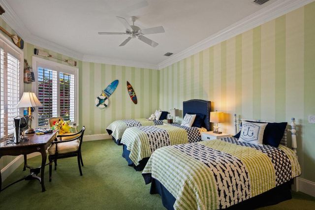 258 Locha Drive, Jupiter, FL 33458