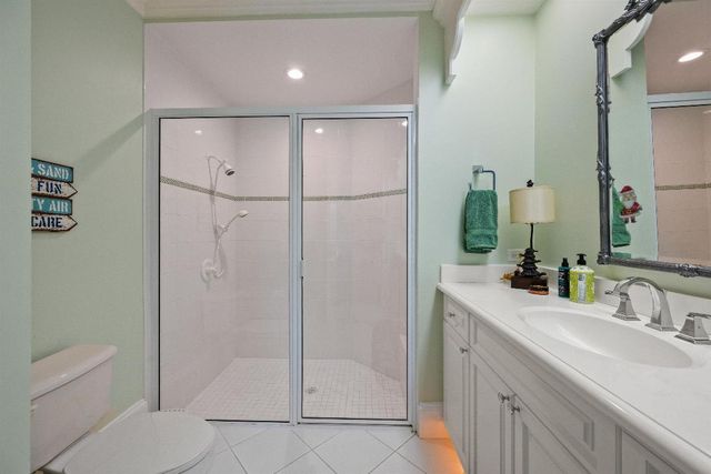 258 Locha Drive, Jupiter, FL 33458