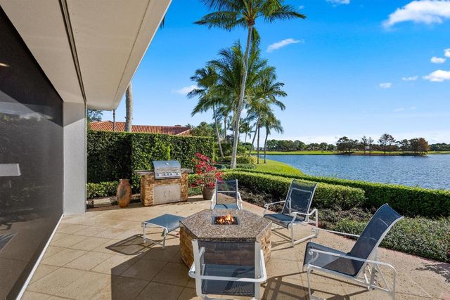 258 Locha Drive, Jupiter, FL 33458