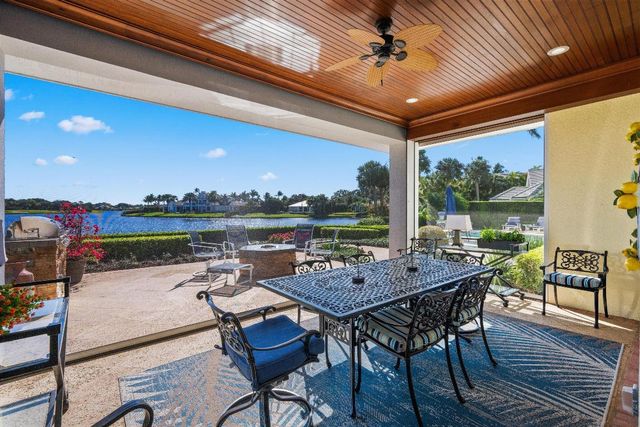 258 Locha Drive, Jupiter, FL 33458