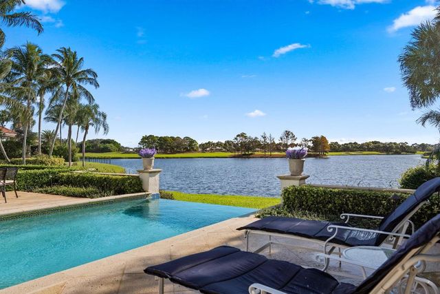 258 Locha Drive, Jupiter, FL 33458