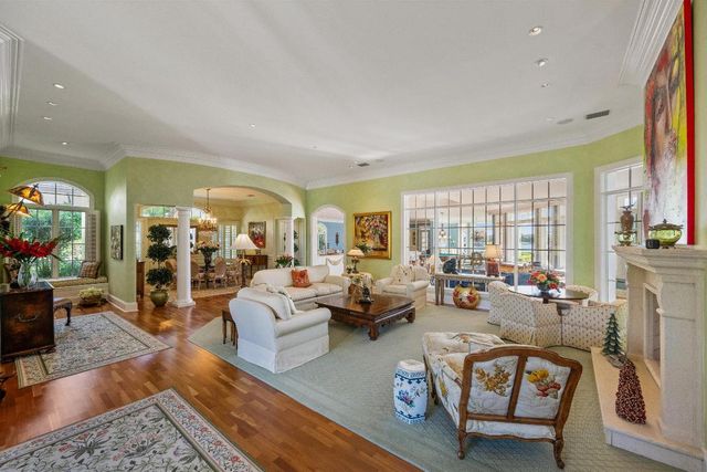 258 Locha Drive, Jupiter, FL 33458