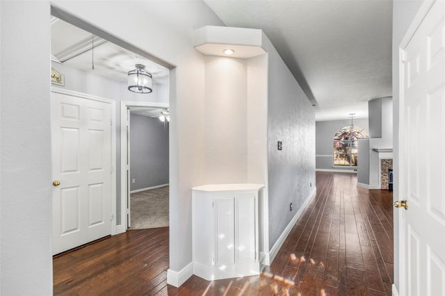 20334 Willow Trace Drive, Cypress, TX 77433