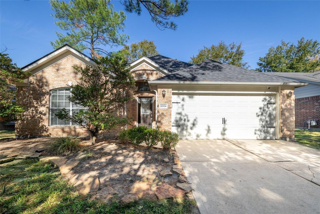 20334 Willow Trace Drive, Cypress, TX 77433