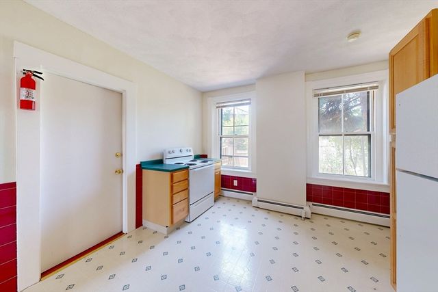 160 Franklin St, Boston, MA 02134