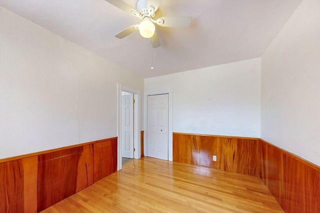 160 Franklin St, Boston, MA 02134