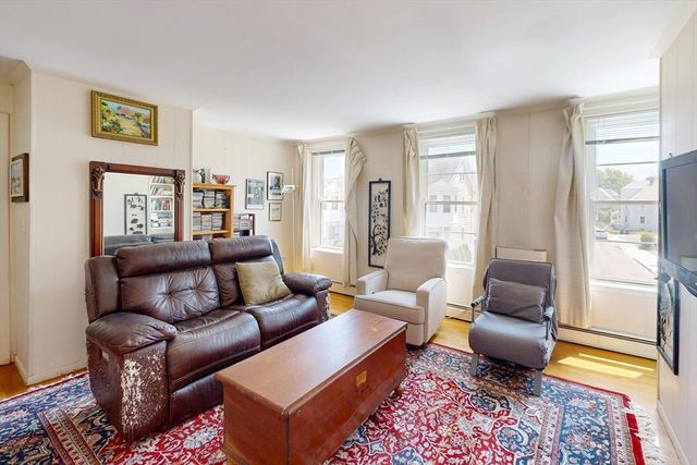 160 Franklin St, Boston, MA 02134