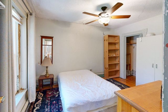 160 Franklin St, Boston, MA 02134