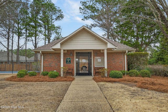 1320 Brookside Gardens Drive, Wilmington, NC 28411