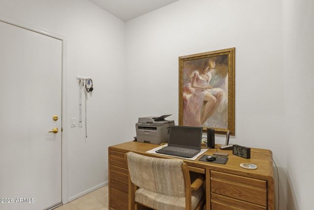 16238 W TAPATIO Drive, Surprise, AZ 85374