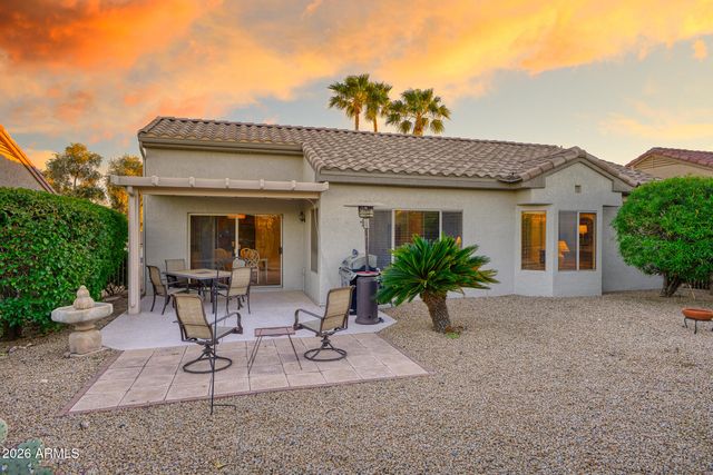 16238 W TAPATIO Drive, Surprise, AZ 85374