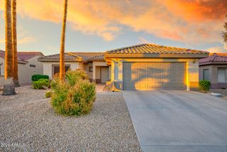 16238 W TAPATIO Drive, Surprise, AZ 85374