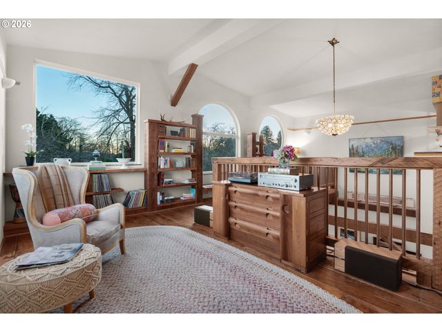 88952 DELLMOOR Loop, Warrenton, OR 97146