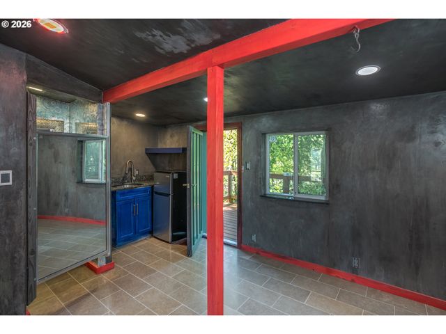 88952 DELLMOOR Loop, Warrenton, OR 97146