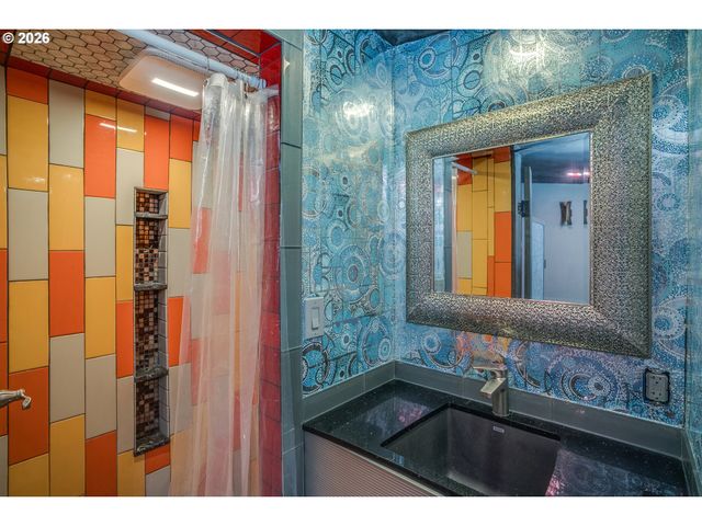 88952 DELLMOOR Loop, Warrenton, OR 97146