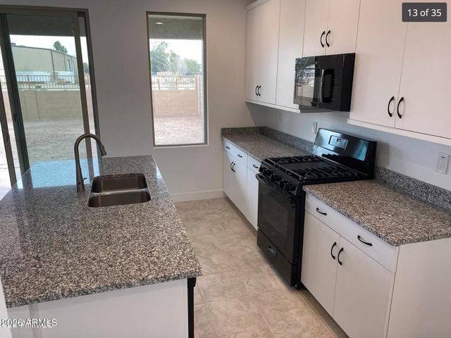 39513 N Hailey Lane, Queen Creek, AZ 85140
