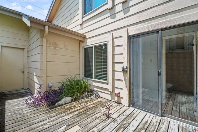 3150 Windchase Boulevard, Houston, TX 77082